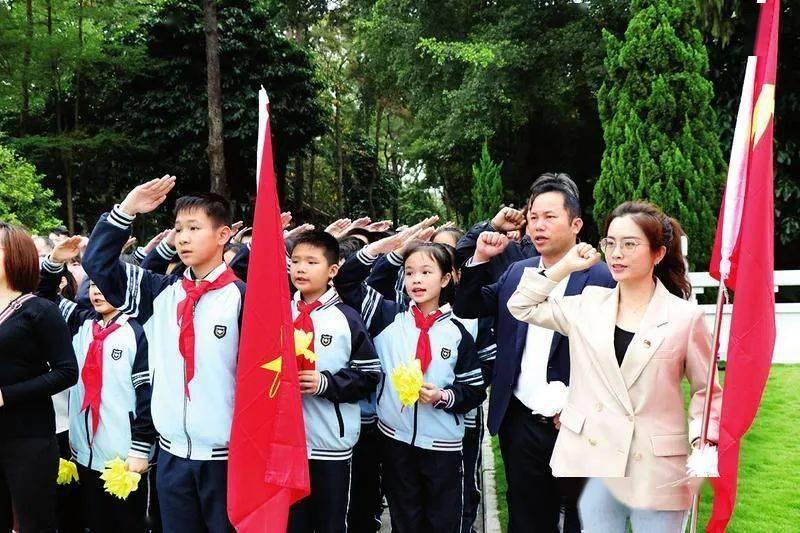 探秘吉鹿力问答社区,解锁有的孩子小学初中数学经常满分,高中竟然总是考试不及格,这是为什么?知识宝库